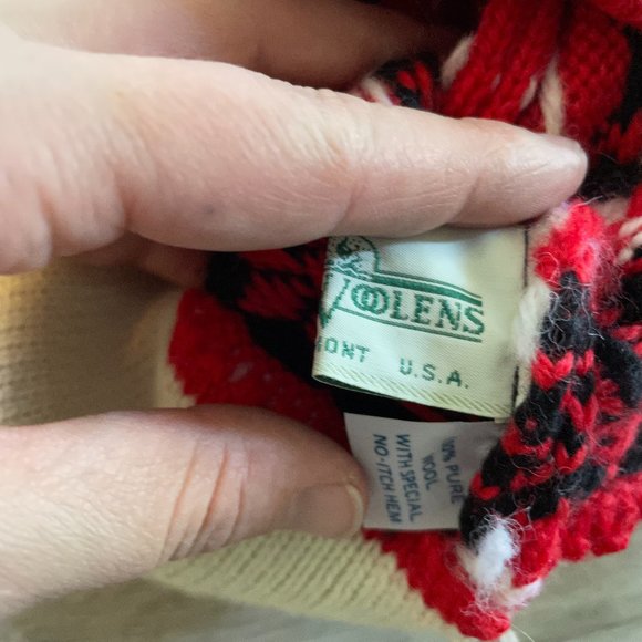 Woolens Wool Beanie Made in USA - Picture 4 of 6